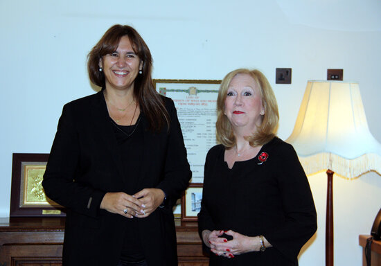 Parliament speaker Laura Borràs, left, and Dame Eleanor Laing (by Nazaret Romero)